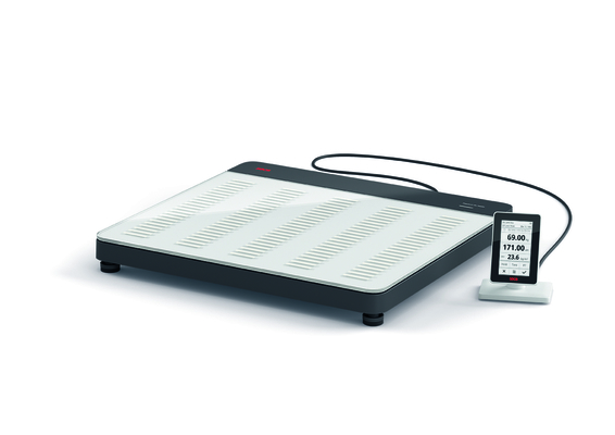 seca 650 - EMR-validated flat scale with ID-Display™ and stable glass platform #0